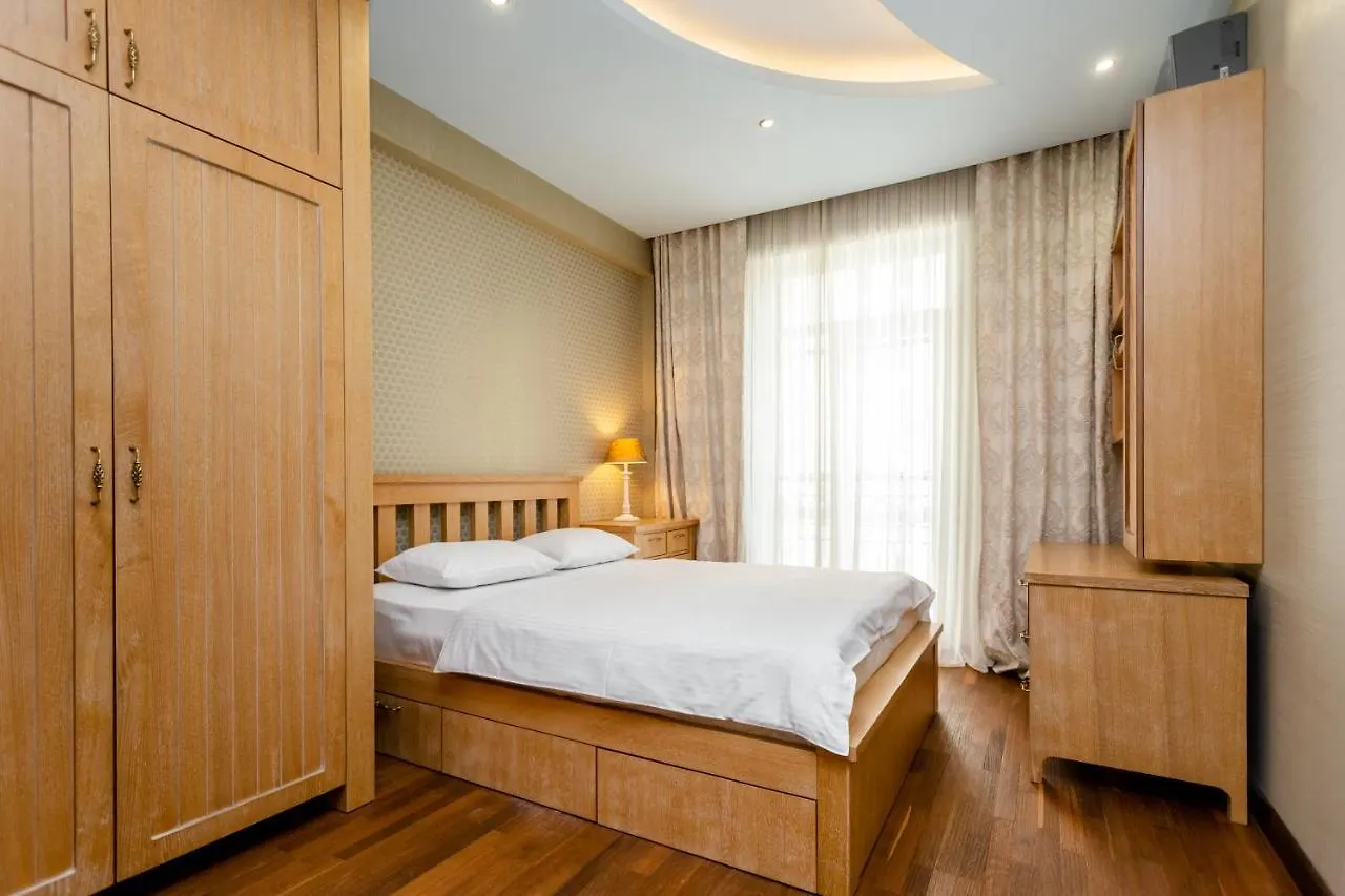 3Bd-2Bth Apartment In Tbilisi City Center 0*,